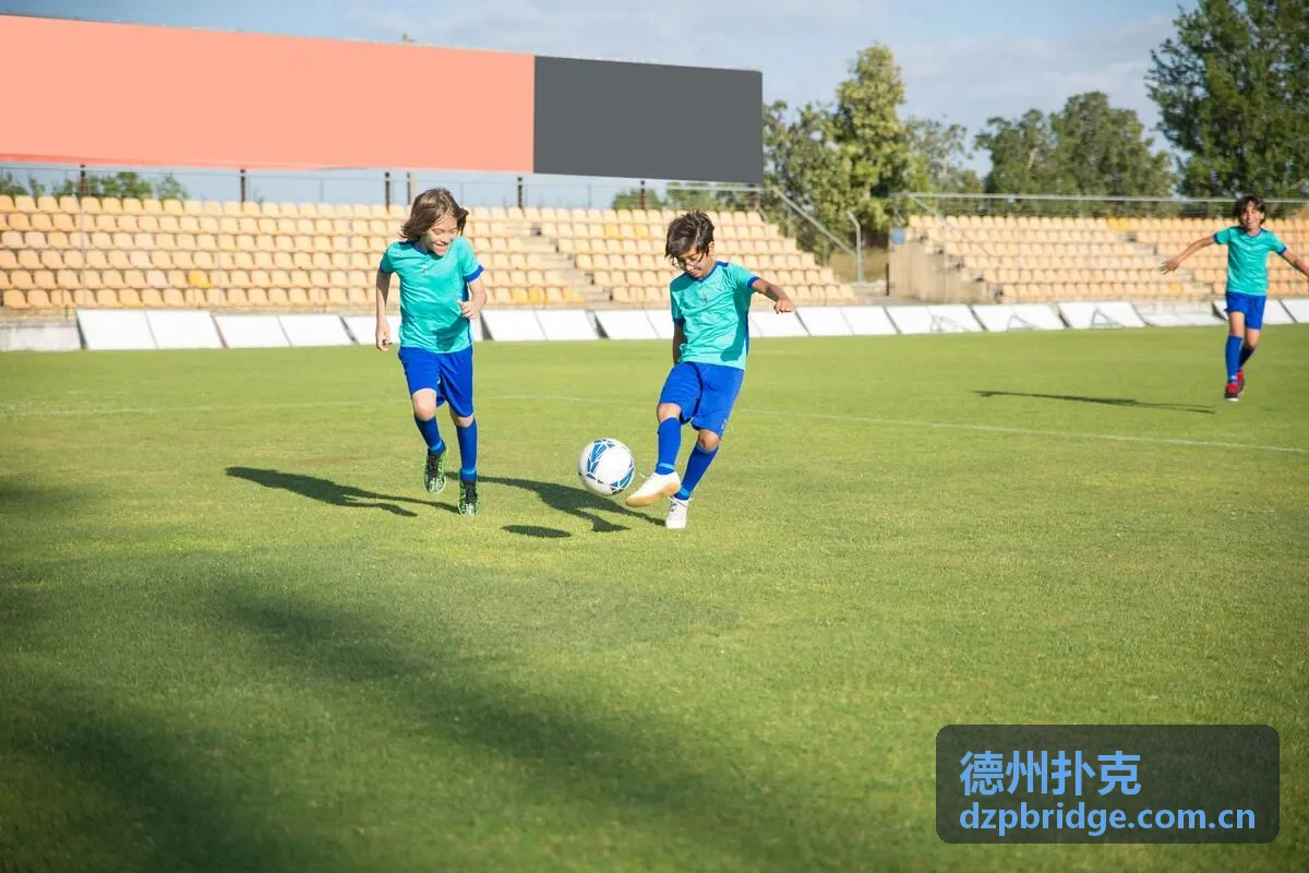 德州扑克公共牌与策略判断场景